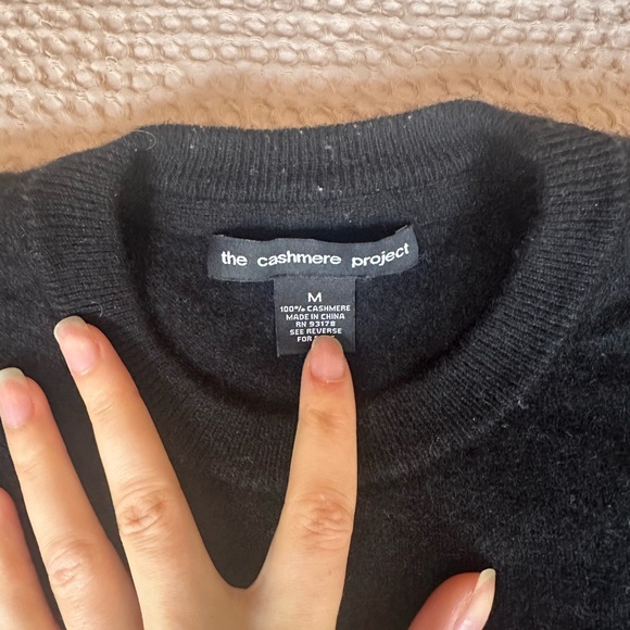 Cashmere Project Crewneck Sweater - Picture 5 of 5